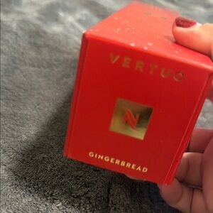 Nespresso Vertuo Gingerbread Pods in Red Box